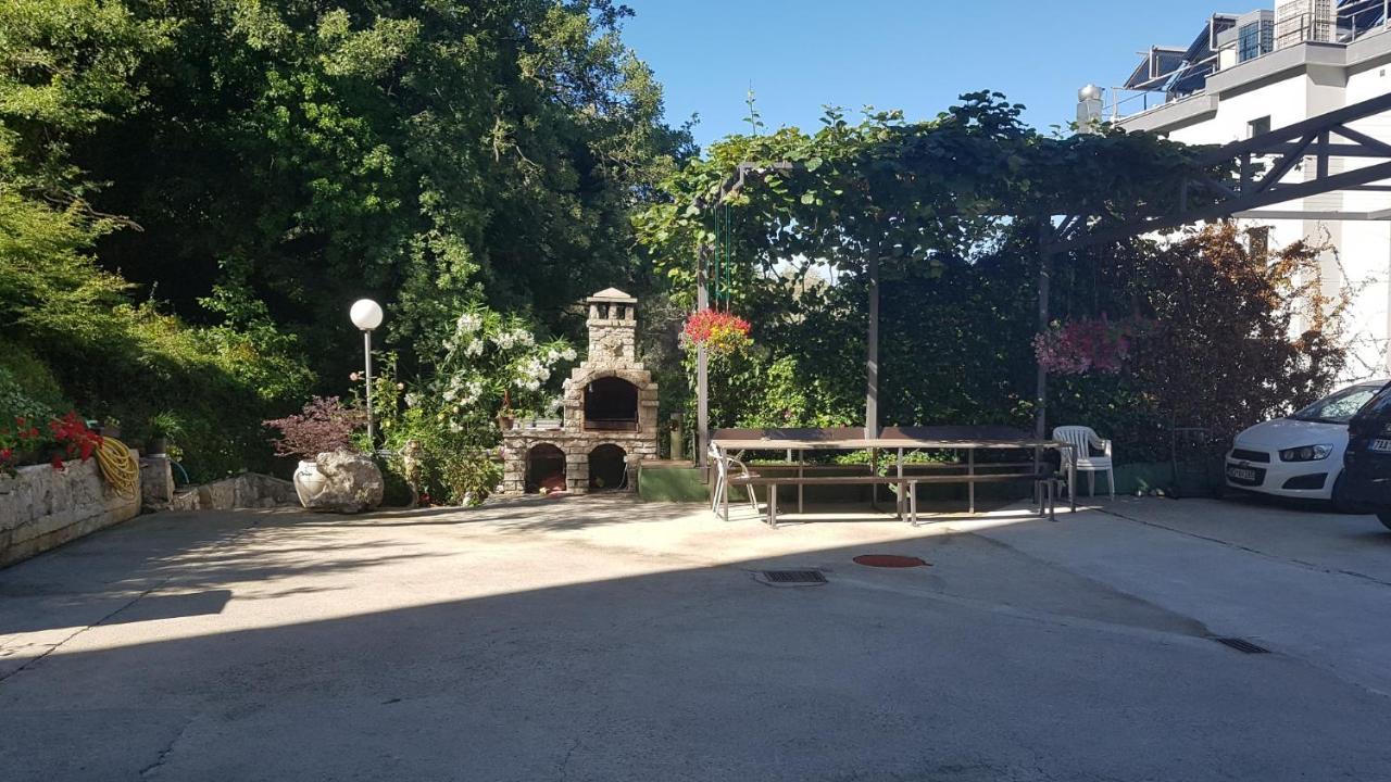 Belveder Montenegro Rafajlovići Exteriör bild